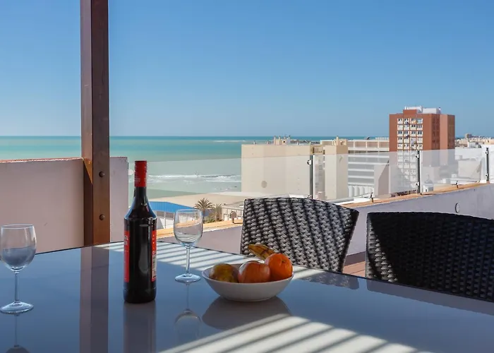 Atico Full Balcony By Cadiz4rentals 加的斯