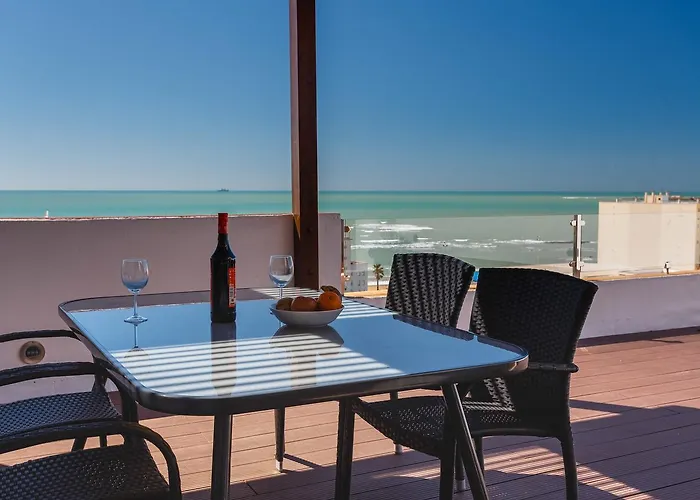 Atico Full Balcony By Cadiz4rentals